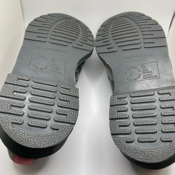 Dr. Martens x Staple - Picture 7 of 9